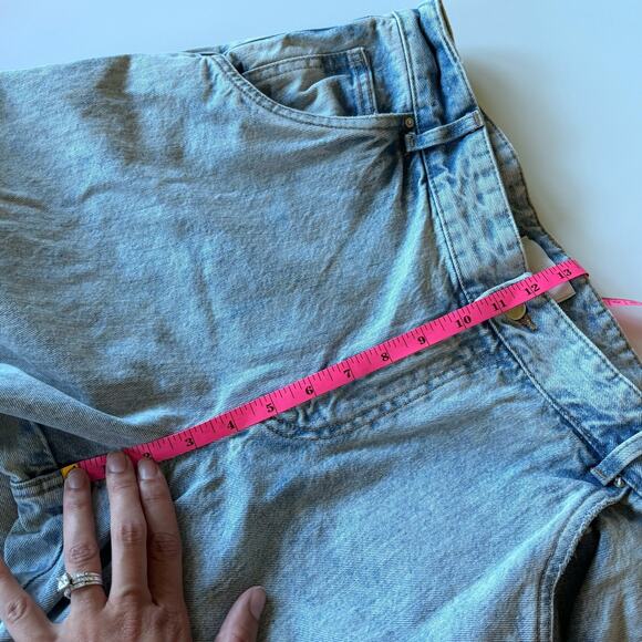 H&M Women's Size 10 Tapered Leg Denim Jeans Light Wash High Rise - Picture 10 of 12